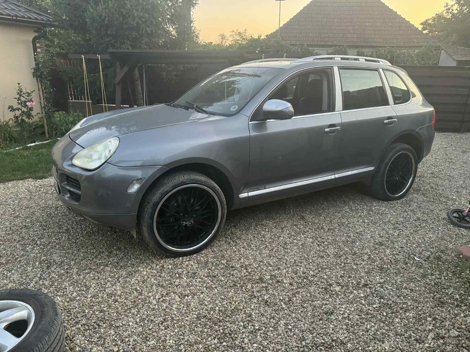 Porsche cayenne 3.2