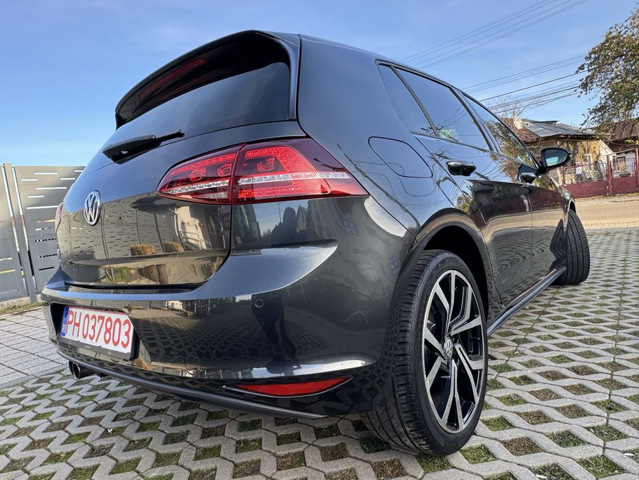 Vw Golf GTE Hybrid Navigatie Camera Distronic