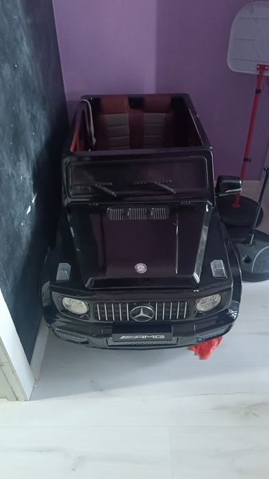 Продам детскую машинку