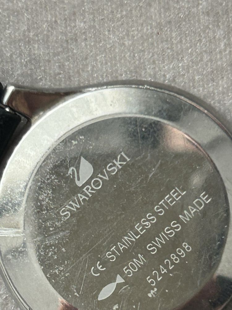 Оригинален часовник Swarovski