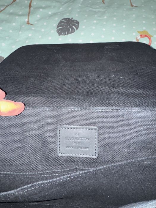 ОРИГИНАЛ Мъжка чанта Louis Vuitton