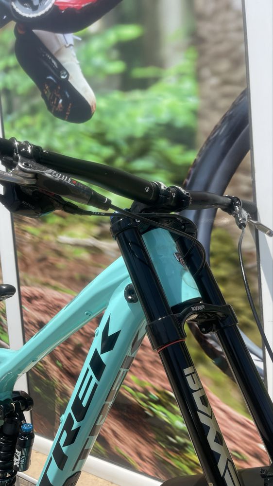 Trek Session 8.8 S/27.5/Downhill/Gravity