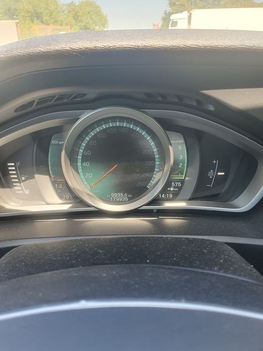 Volvo V40 / 2.0 Diesel / An 2015 / Euro 6