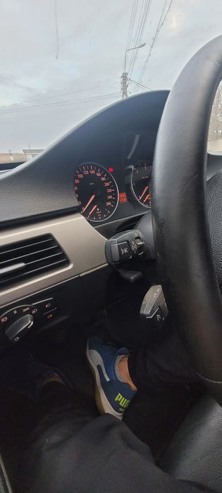 Bmw 320, an 2007, 250000 km