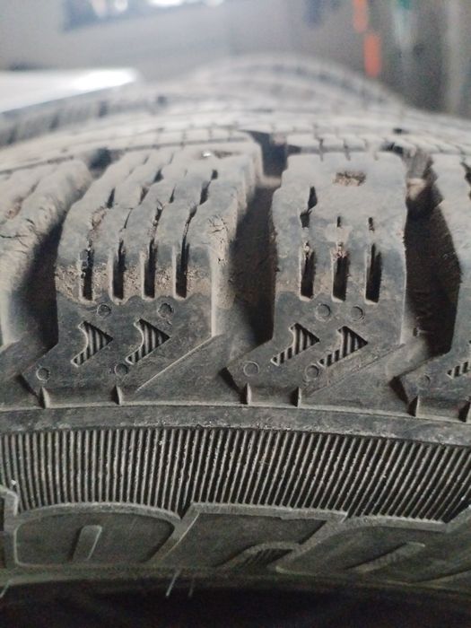 Продам шины р 16