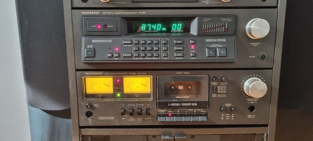 Linie audio Telefunken high end, amplificator, deck si tuner