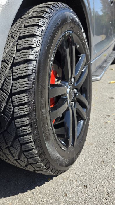 Ауди Q7 3. 0TDI  quattro S-LINE