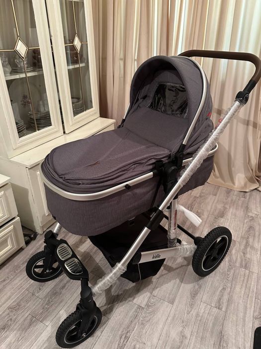 Коляска в хорошем состоянии