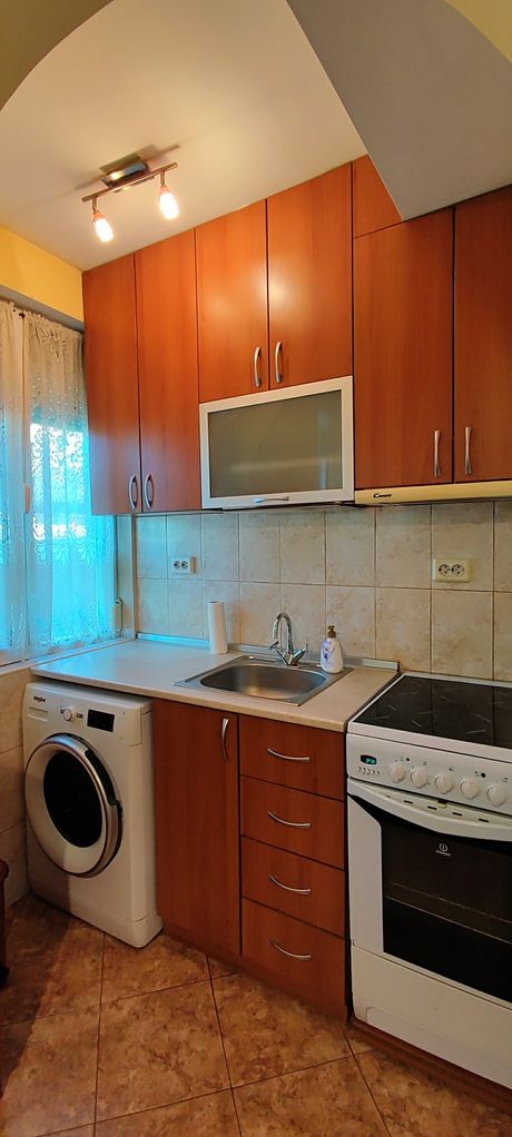 Продава се Двустаен апартамент в Плевен, Широк център - 45 кв.м за 1912 €/кв.м - Снимка #3