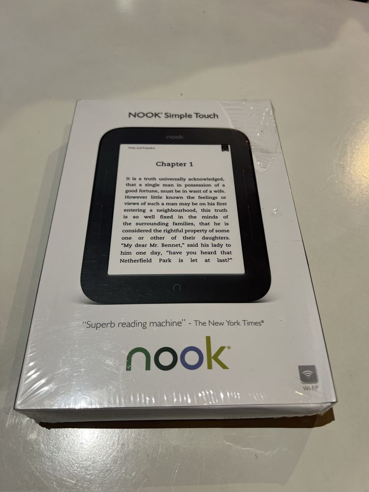 Чисто нов електронен четец Nook Simple Touch