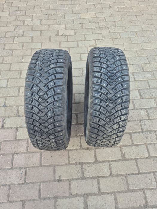 Зимний шина в хорошем состояний