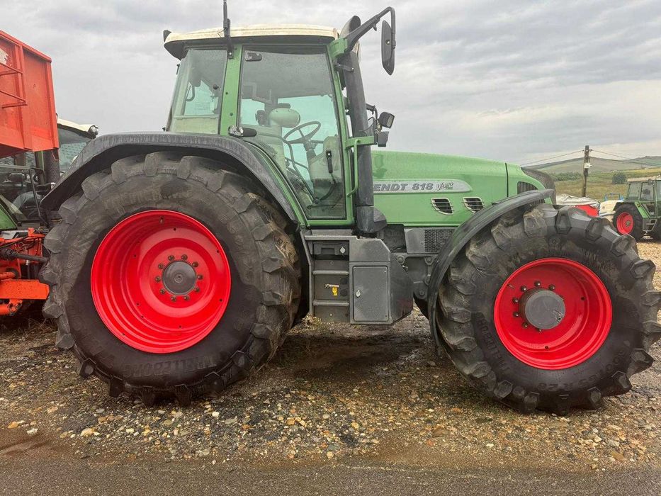 Tractor Fendt 818 VARIO TMS