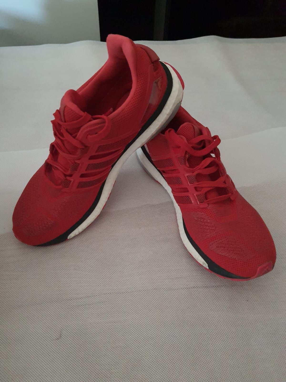 Adidas energy boost rosu, marimea 44