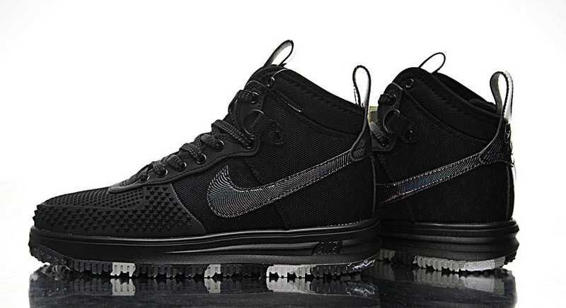 Мъжки обувки Nike Lunar Force 1 Duckboot размери 42,43,44 black
