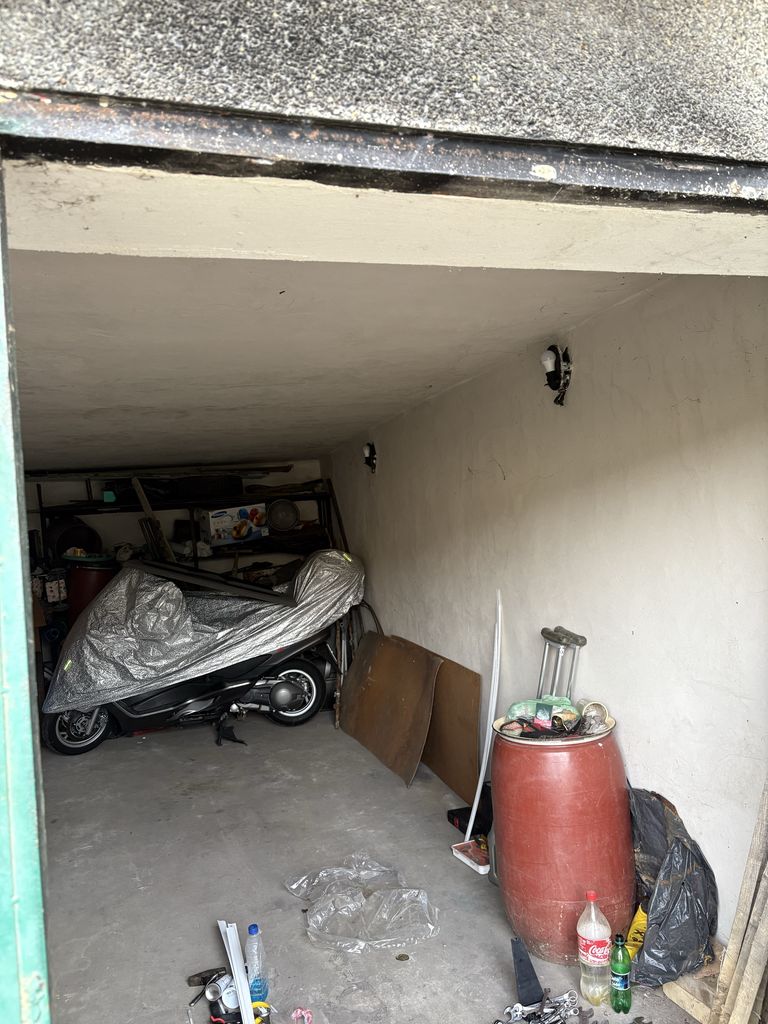Продава се Гараж / Паркомясто в Габрово, Долни Бакойци - 25 кв.м за 510 €/кв.м - Снимка #1
