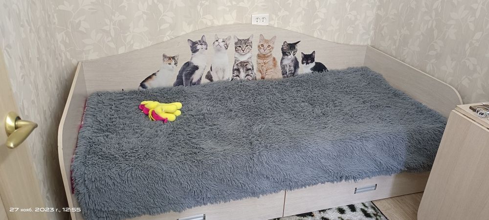 Продам кровать 90*200