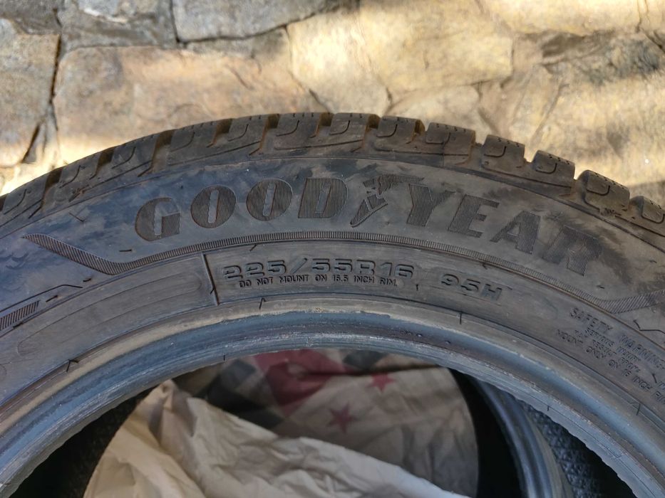 2 x GOODYEAR UltraGrip Performance Plus 225/55 R16 95H DOT24