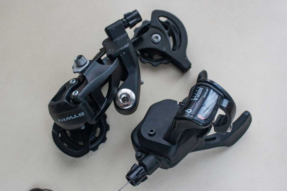 Schimbator spate bicicleta plus maneta, 9 viteze Microshift, Btwin