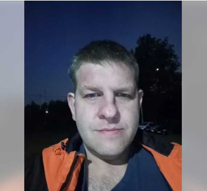 Мебельщик для сборки и разборки мебели любых конструкций!