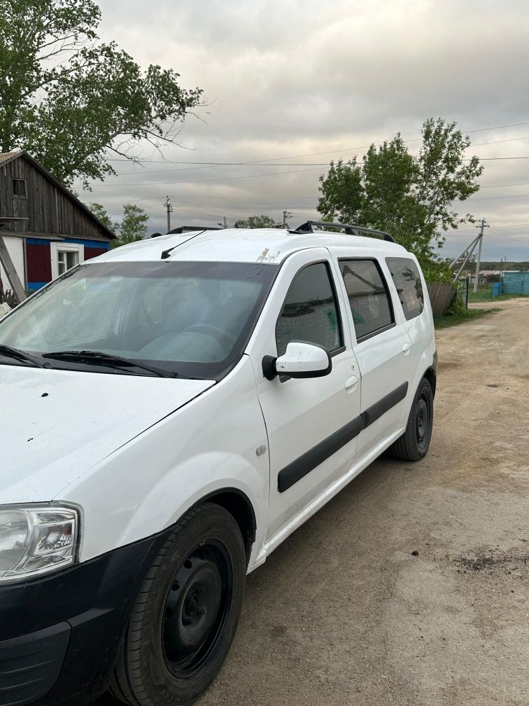 Lada largus 7-мест