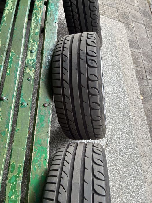 Гуми с джанти 18 цола vw