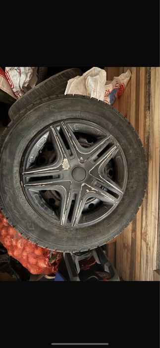 Шины с дисками на toyota camry