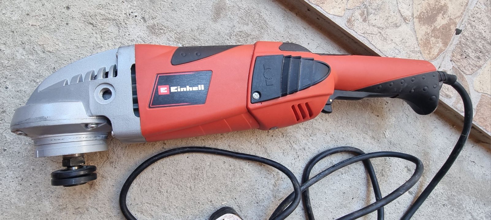 Ъглошлайф Einhell Te Ag 230/2000w за части