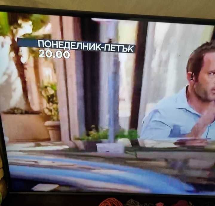 Телевизор JVC 43 " SMART