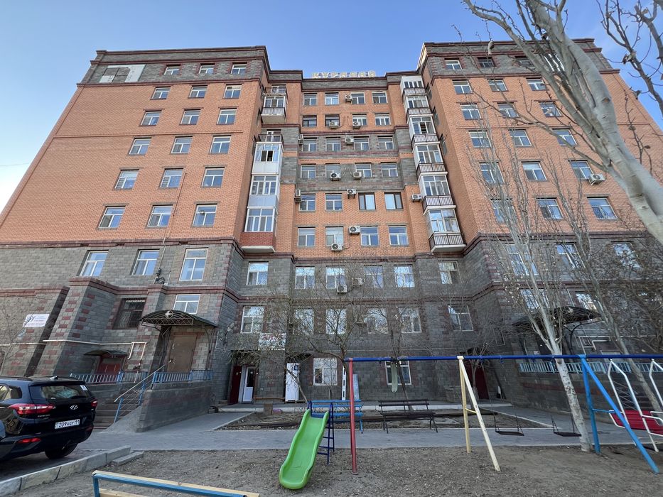 ЖК Құралайдан с ремонт 2-комн квартира