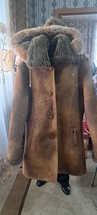 Детская дубленка на девочку новая