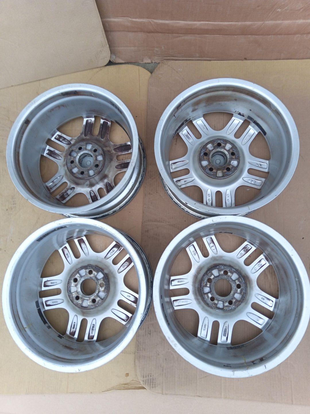 Алуминиеви джанти за VW "16" ET 42 6,5J 5x100   (17)
