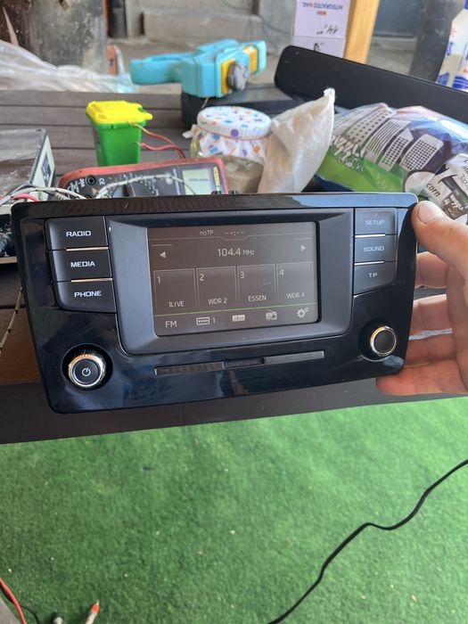 оригинално радио за skoda