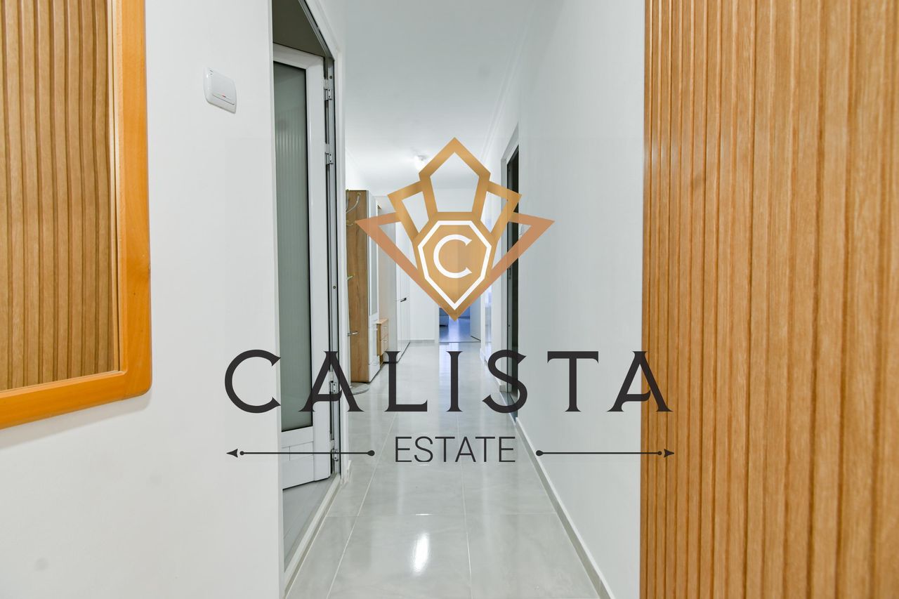 Дава се под наем Тристаен апартамент в София, Център - 108 кв.м за 1150 € - Снимка #10