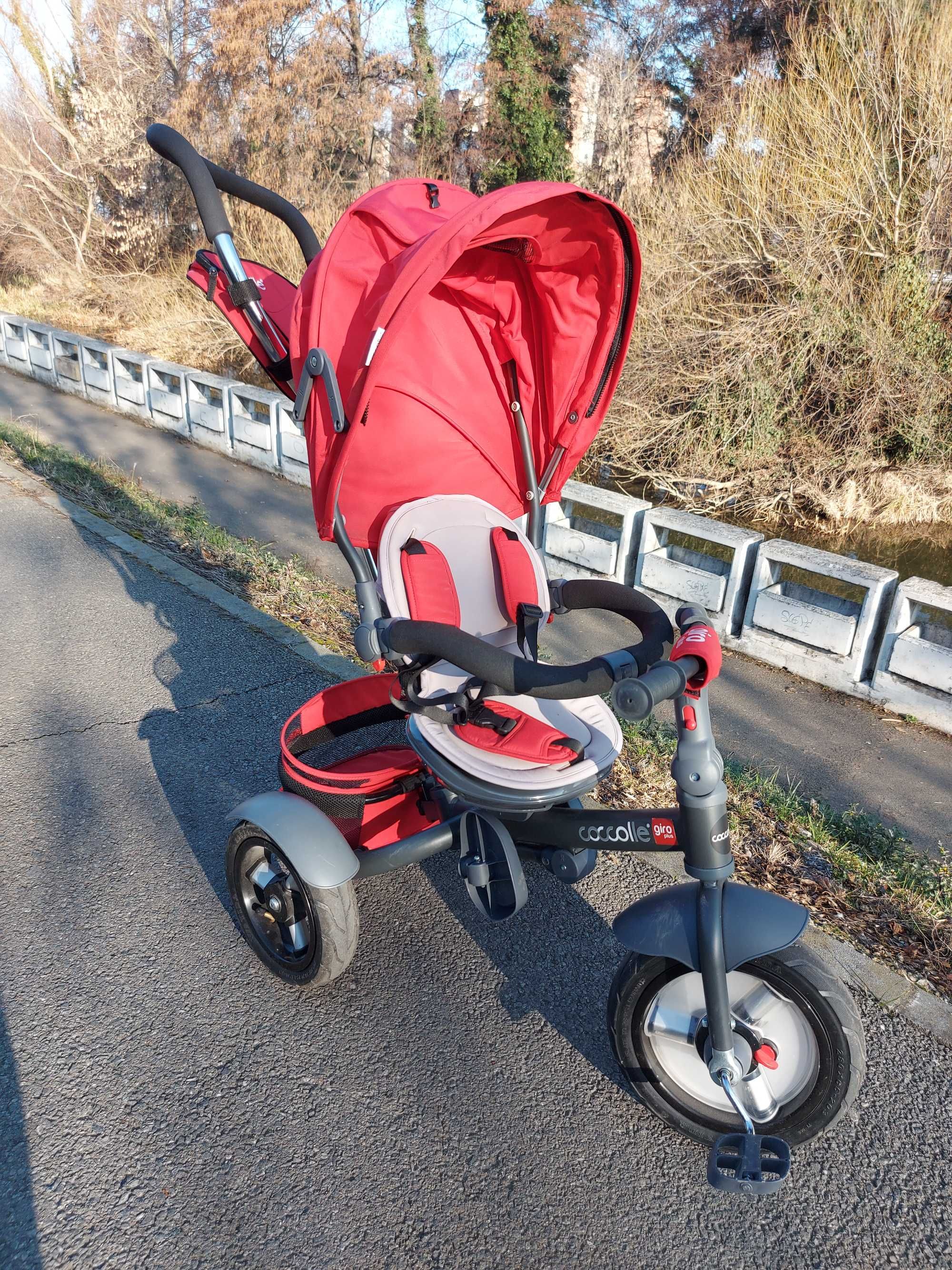 Triciclu Coccolle Giro Plus Rosu 9 luni - 5 ani