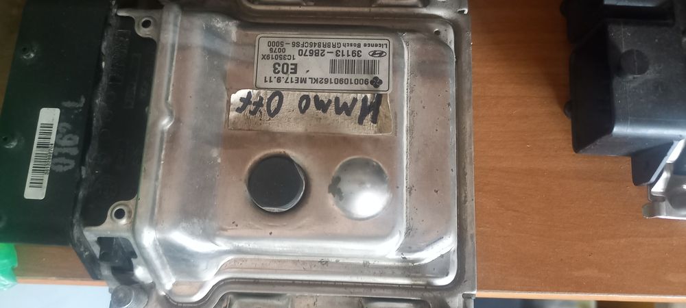 Продам эбу хендай и приора