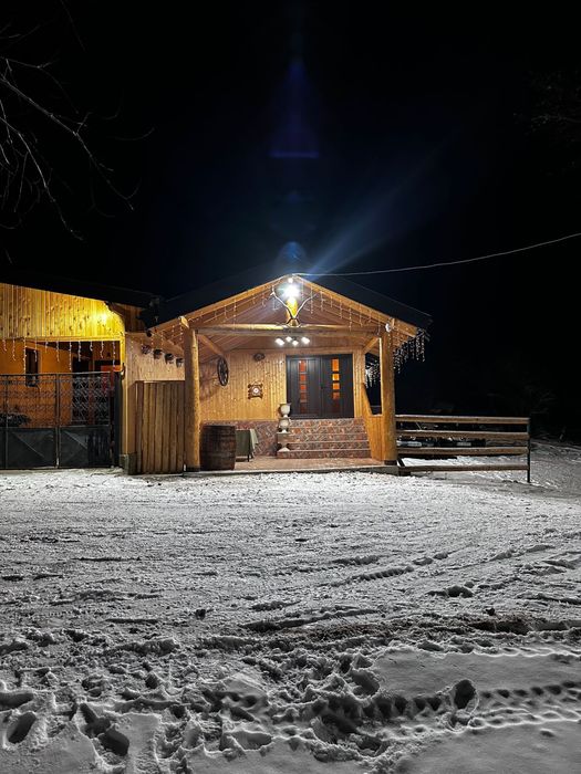 Crăciun 2025 la Pensiunea Rustica – ciubăr, zăpadă și liniște la munte