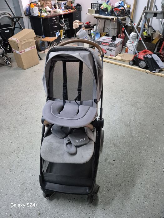 Vand carucior nuna ixxa