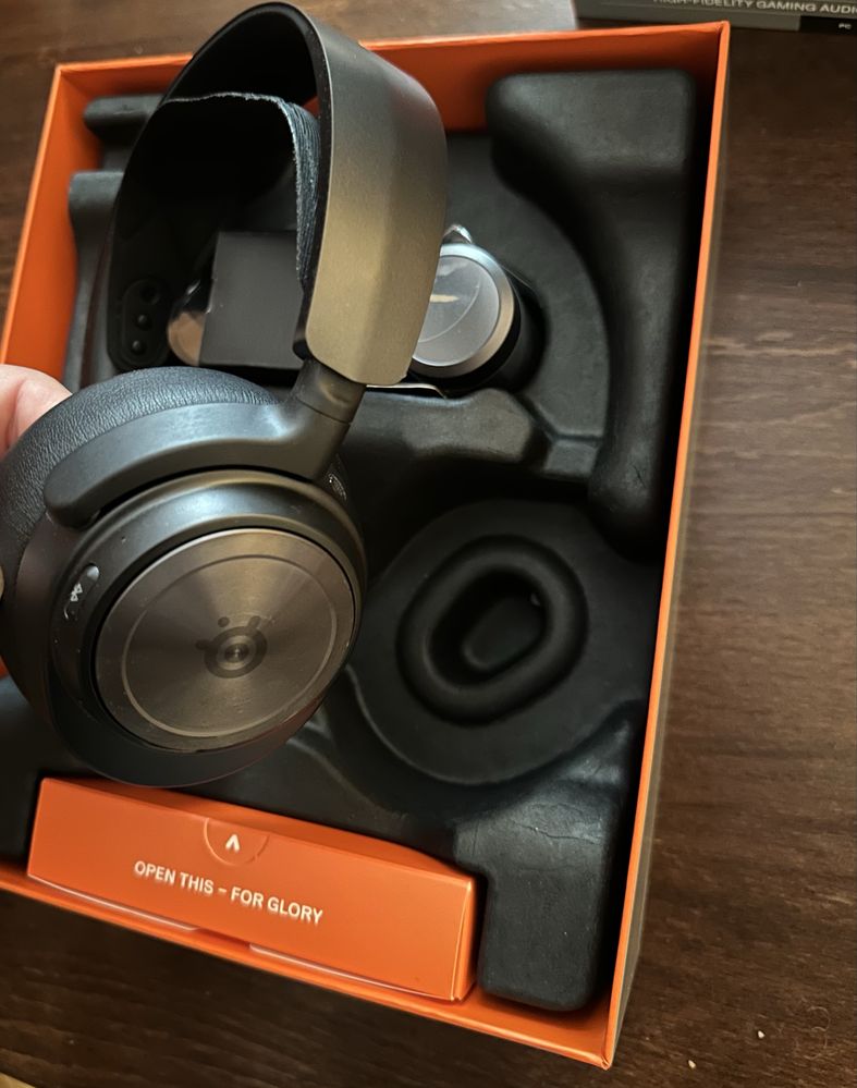 Слушалки Steelseries Arctis Nova Pro Wireless