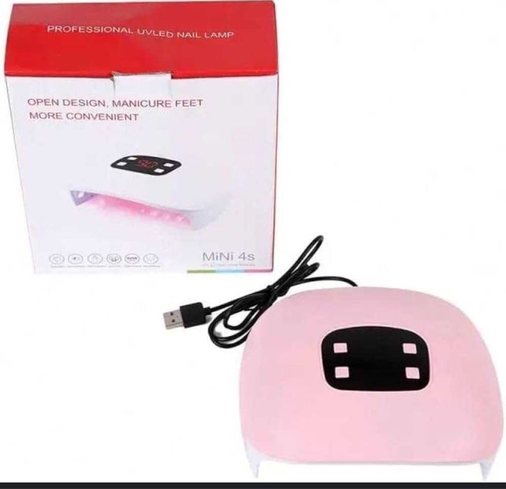 LED лампа за маникюр