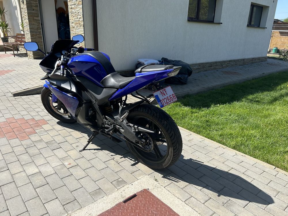 Vand Yamaha YZF-R125 A1(16 ani)