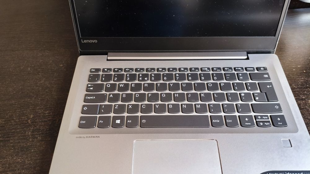 Laptop Lenovo IdeaPad 520S-14IKB Pentru Piese