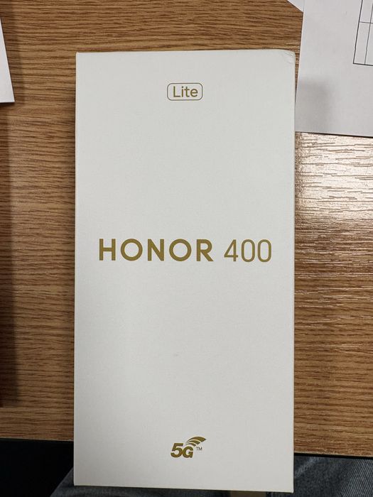 Vand telefon nou sigilat HONOR 400 lite garantie 2 ani