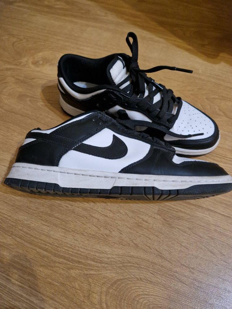 Nike Panda Dunk Low