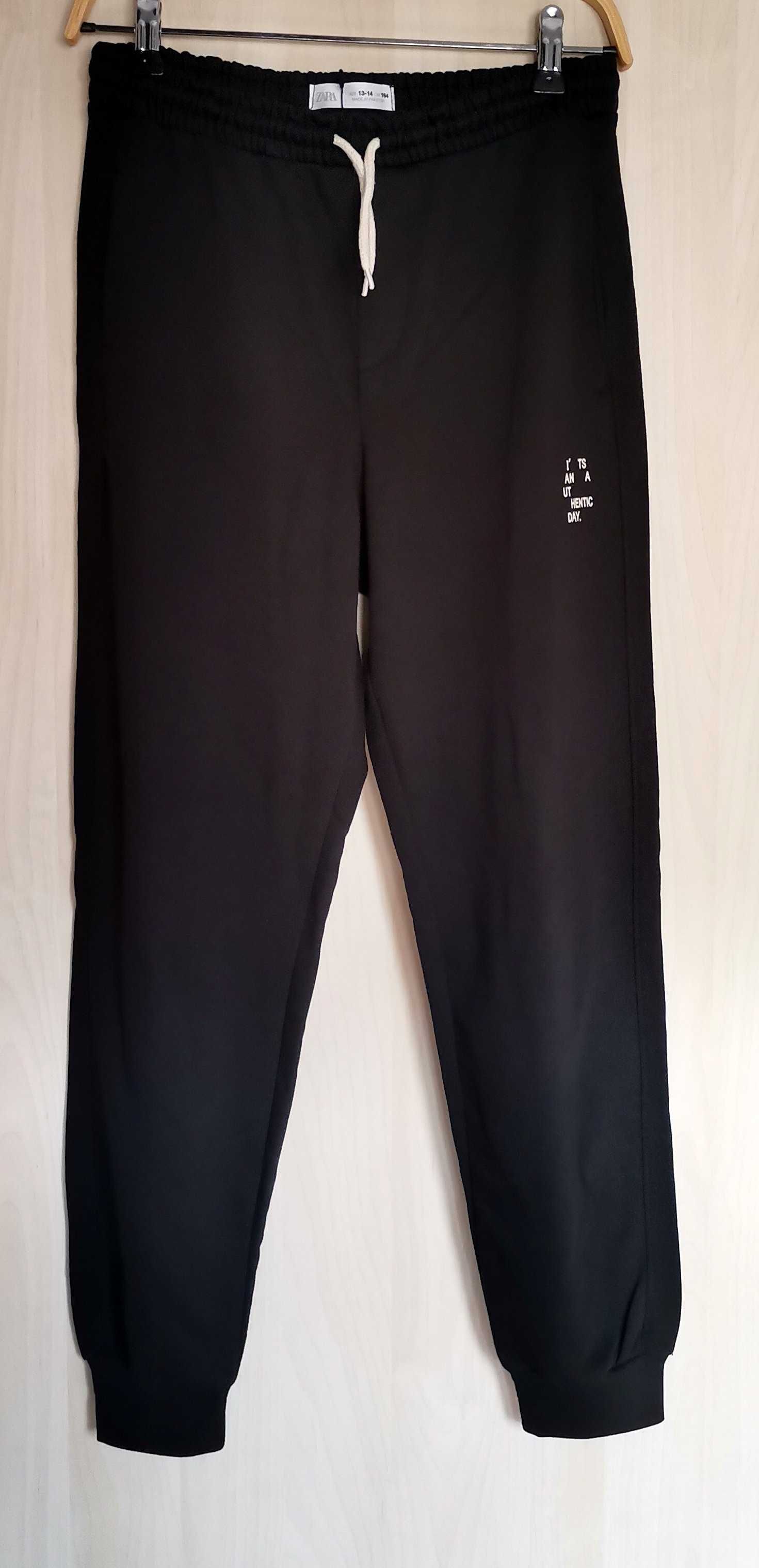 Pantaloni trening baieti ZARA marimea 164 pt 13-14  noi cu eticheta