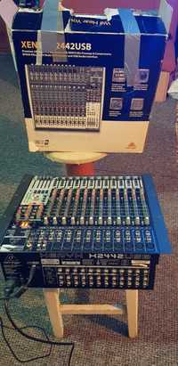 Mixer audio Behringer xenyx x2442