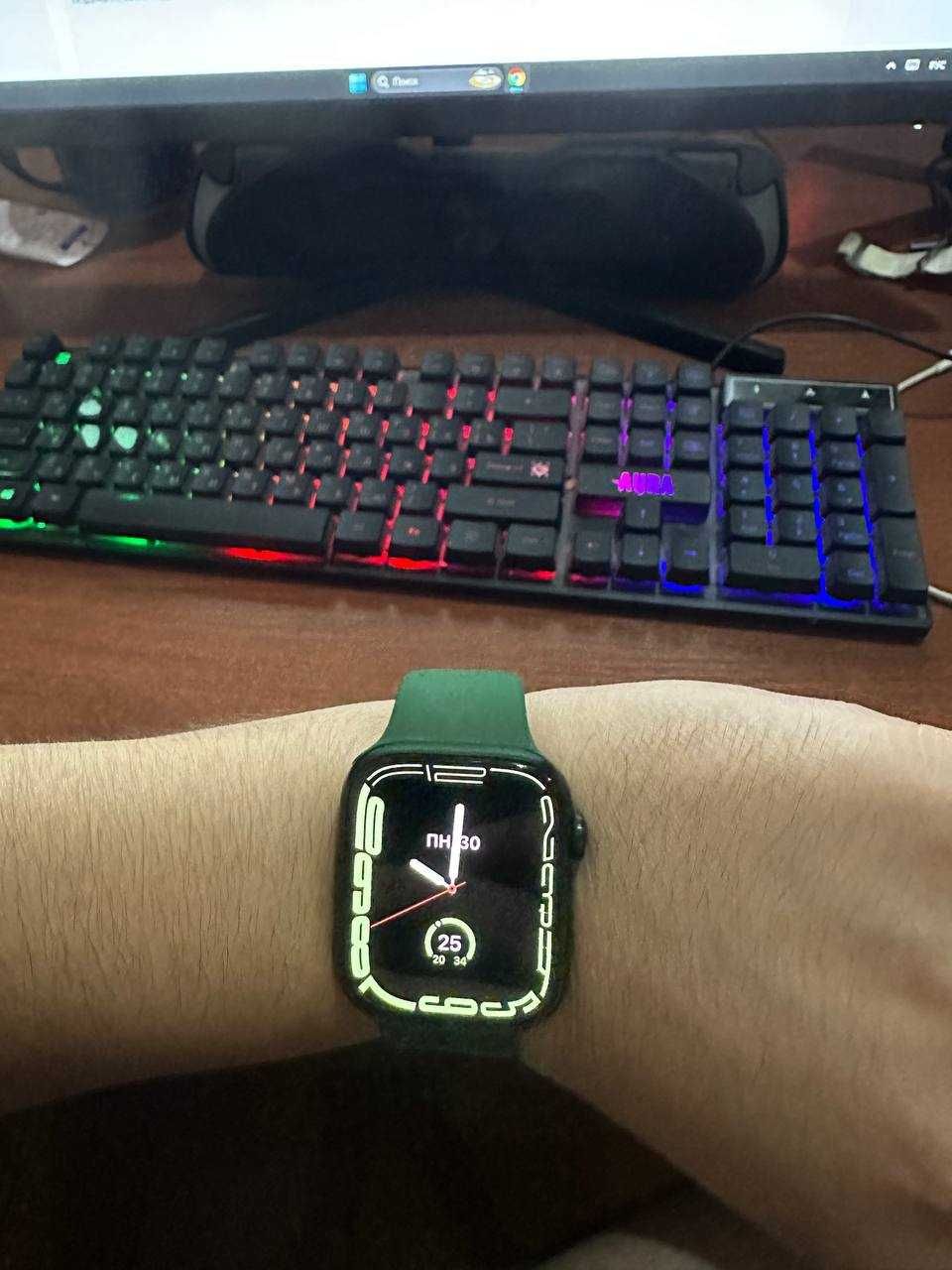 СРОЧНО Apple Watch 7 green 45 mm ORIGINAL