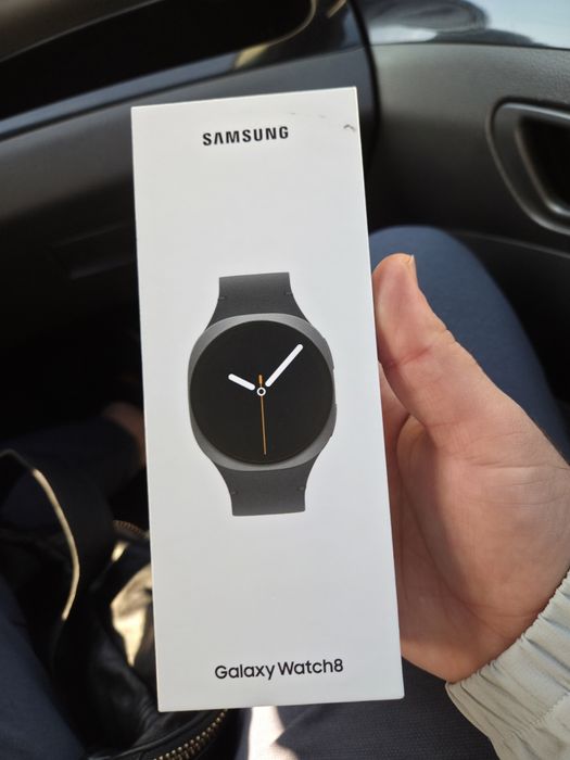 Часы Galaxy watch 8