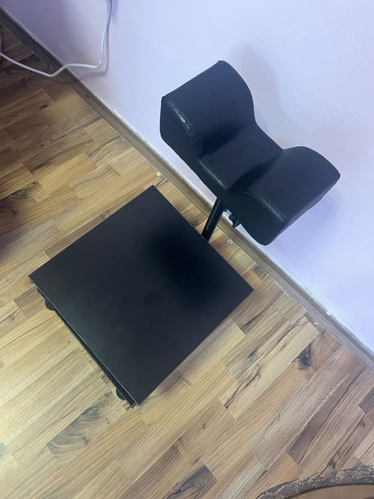 Продавам нова стойка за педикюр-90 лв.
