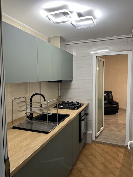 Inchiriere casa 3 camere si curte, Bucurestii Noi- Parc Bazilescu