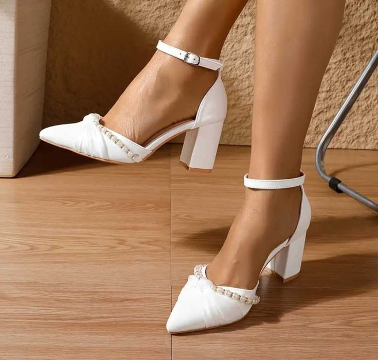 Rochie mireasa voal marimea 44